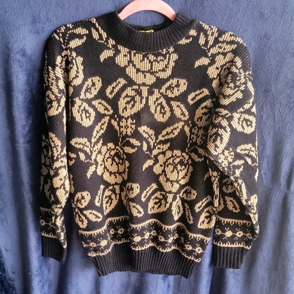 Sweaters - Vintage sparkle sweater